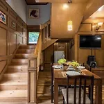 Bear Creek: Luxury 2Bhk Cottage Near Mall Road